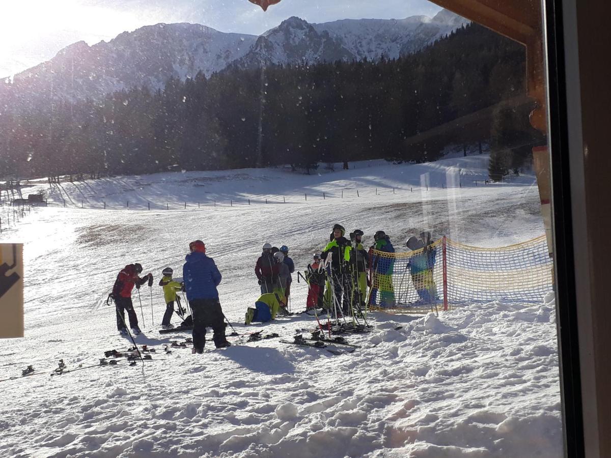 Hotel-Restaurant Forellenhof Puchberg am Schneeberg Esterno foto