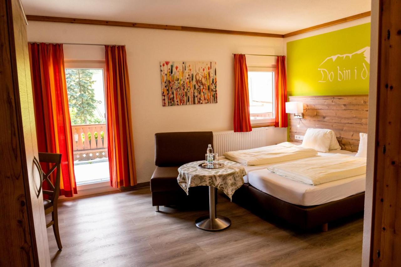 Hotel-Restaurant Forellenhof Puchberg am Schneeberg Esterno foto