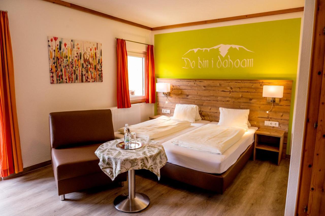 Hotel-Restaurant Forellenhof Puchberg am Schneeberg Esterno foto